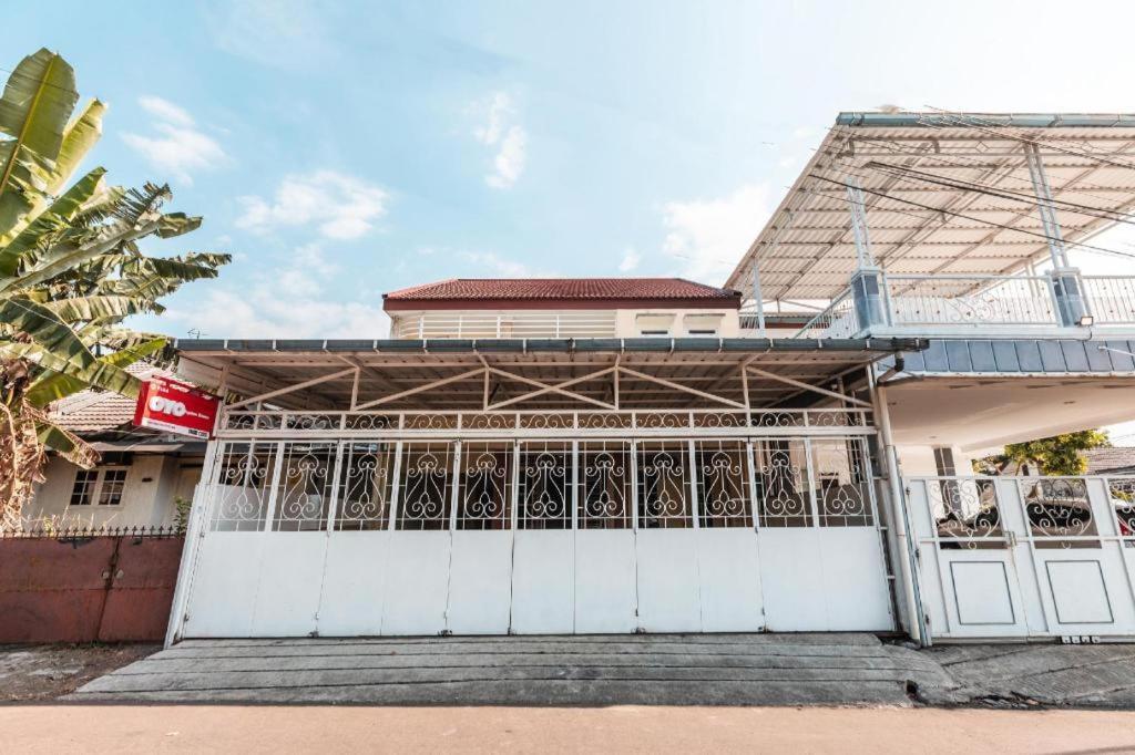 Aquina House Bogor Exterior foto